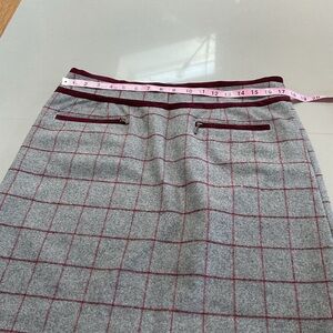 Gray and Burgundy Wool Knee-Length Pencil Skirt for Work